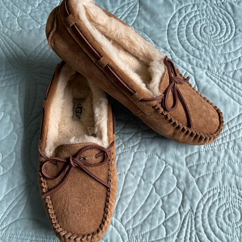 UGG Men's Brown Moccasin Slippers